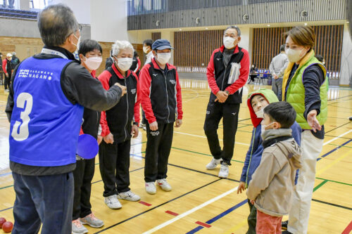 試合前の自己紹介の様子